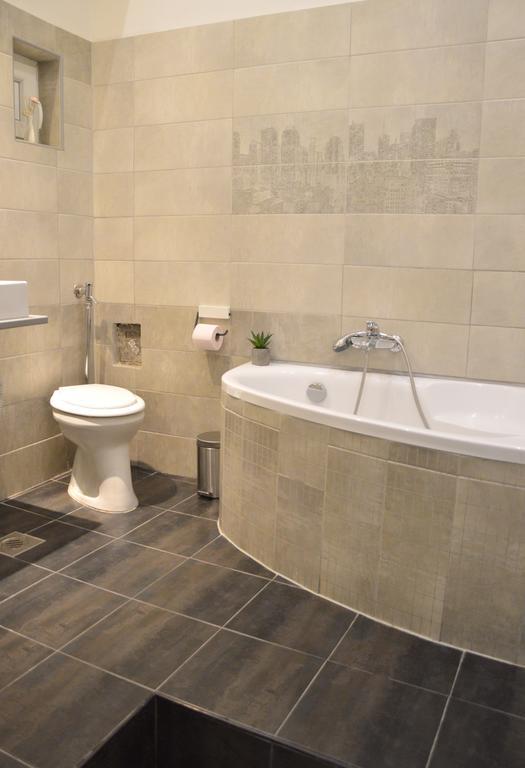 Friendly Apartment In Center Budapest Exterior photo